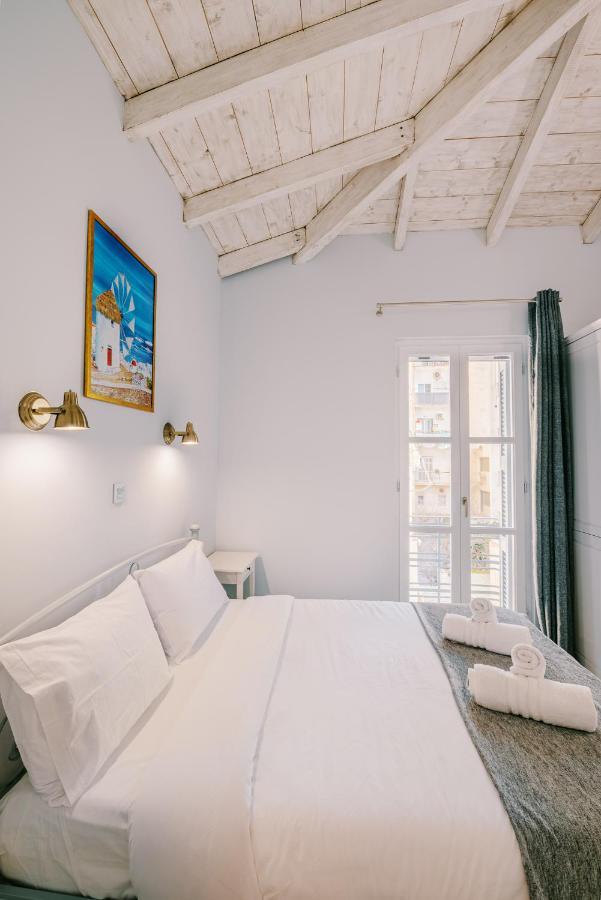 Philaenis Deluxe Double Room Balcony 3rd Floor