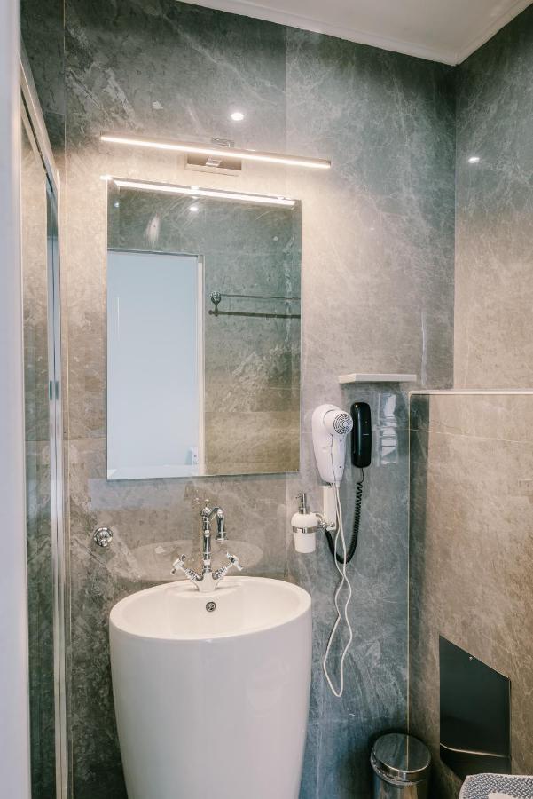Philaenis Deluxe Double Room Balcony 3rd Floor